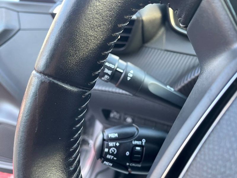 PEUGEOT 208 II  2020