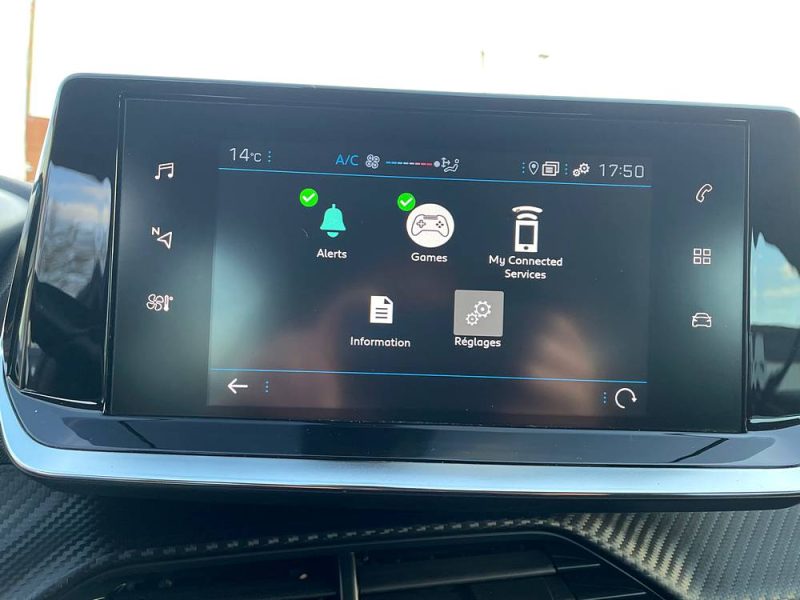 PEUGEOT 208 II  2020