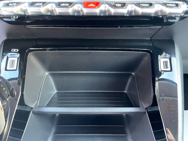 PEUGEOT 208 II  2020