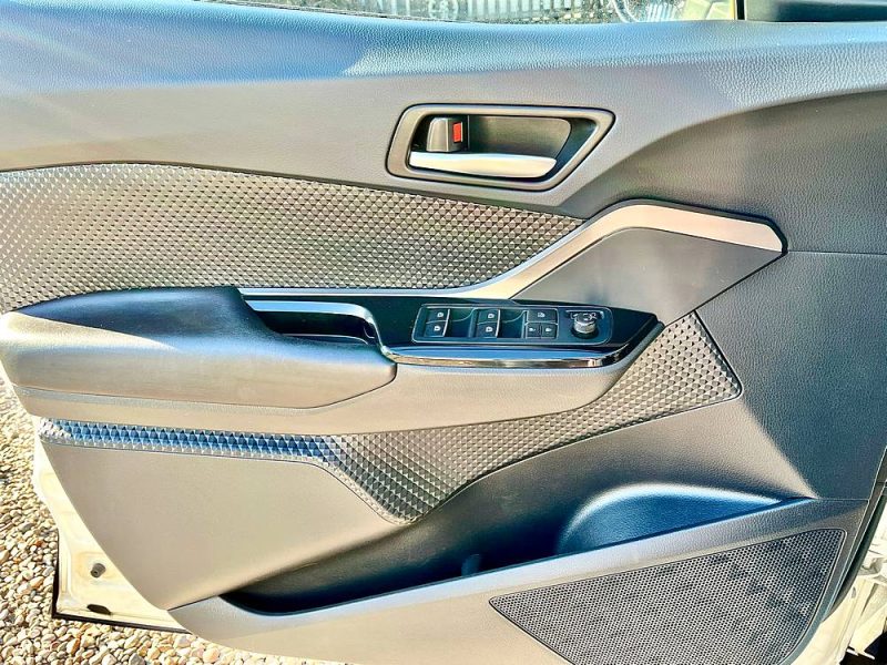 TOYOTA C-HR 122ch Edition 02/2019