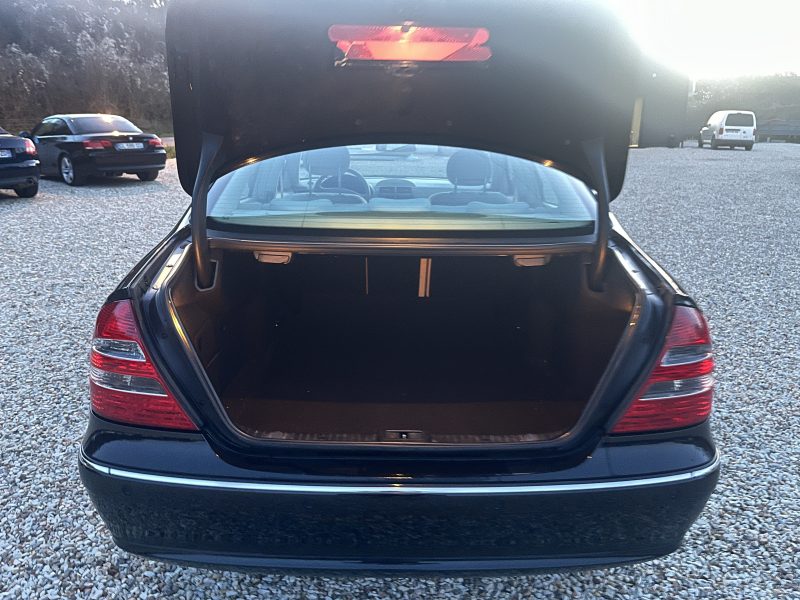 MERCEDES CLASSE E 2005
