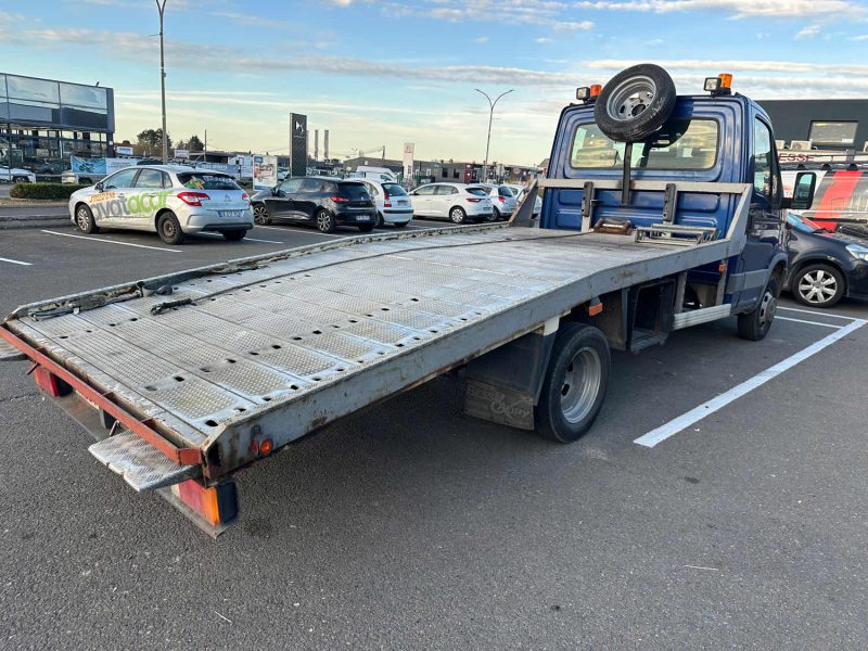 IVECO daily 2002 DEPANNEUSE PORTE VOITURE