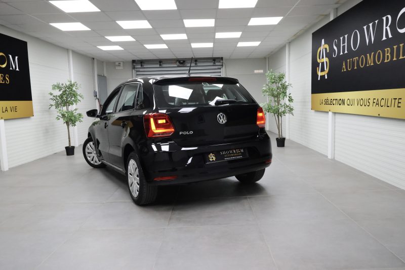 VOLKSWAGEN POLO 2014