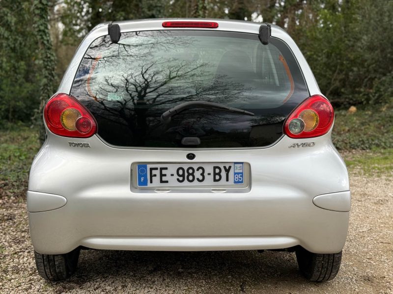 TOYOTA AYGO 1.0 VVT-i 68 CONFORT BVA 