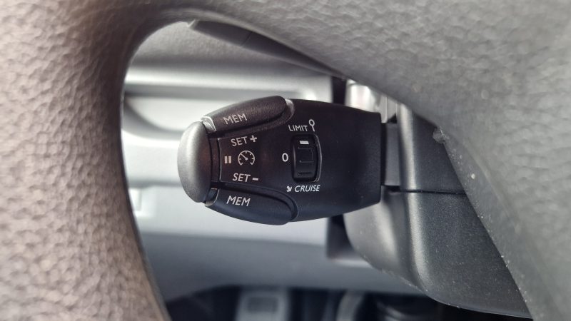 PEUGEOT EXPERT LONG 2020