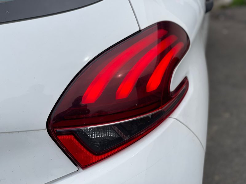 PEUGEOT 208 I Phase 2 5 Portes 1.6 Blue HDi 75 ch GARANTIE 6 MOIS