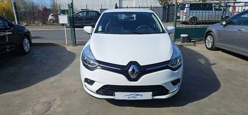 RENAULT CLIO 2018 société 