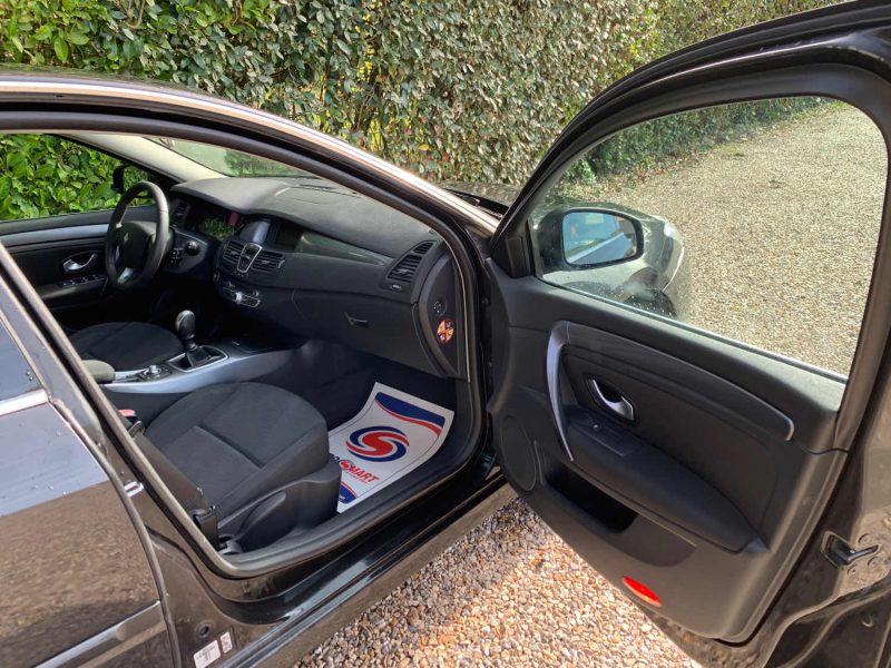 RENAULT LAGUNA 2010 1.5 DCI