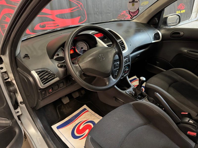 PEUGEOT 206+ 1.4 HDi 70 Confort 