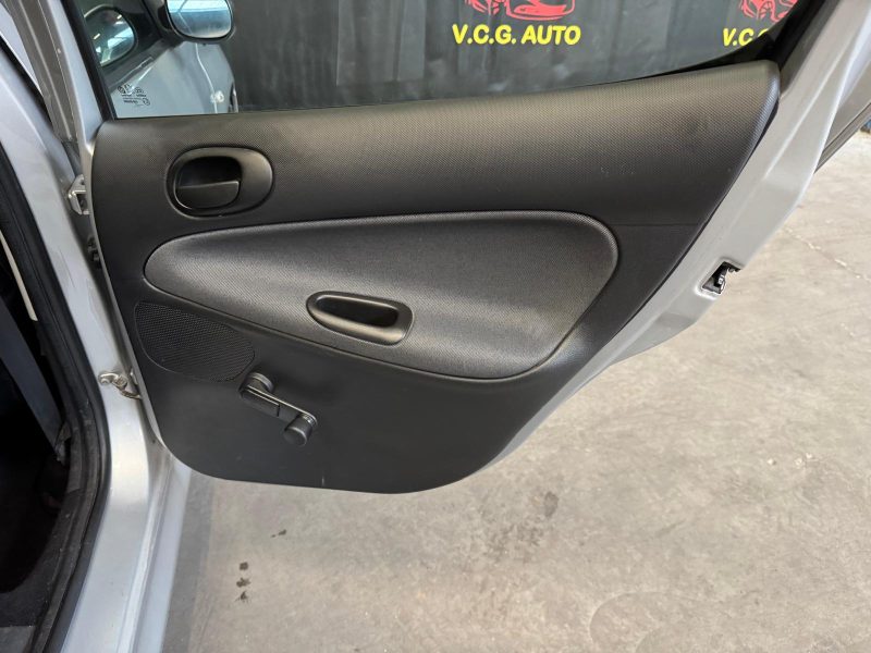 PEUGEOT 206+ 1.4 HDi 70 Confort 