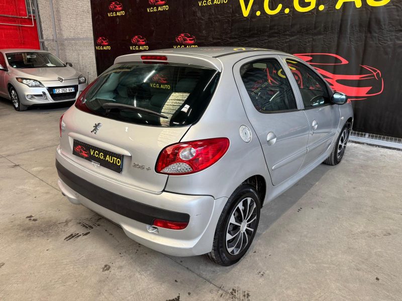 PEUGEOT 206+ 1.4 HDi 70 Confort 