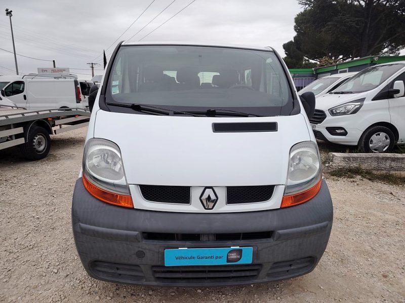 RENAULT TRAFIC 2002