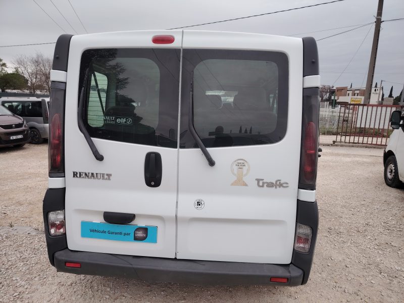 RENAULT TRAFIC 2002