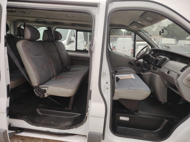 RENAULT TRAFIC 2002