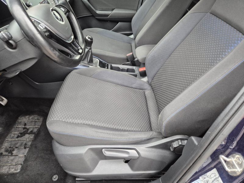 VOLKSWAGEN T-ROC 2021