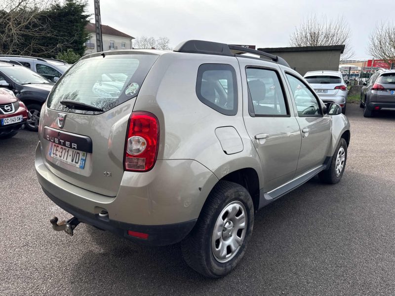DACIA DUSTER 2012