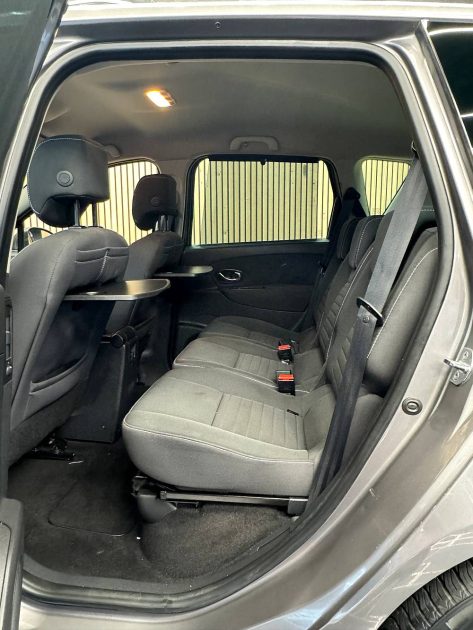 RENAULT MEGANE SCENIC 2015