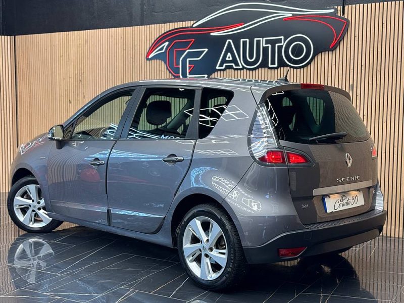 RENAULT MEGANE SCENIC 2015