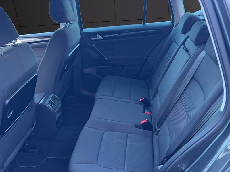 VOLKSWAGEN GOLF SPORTSVAN 2017