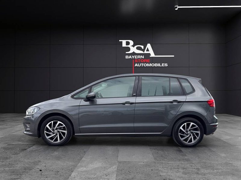 VOLKSWAGEN GOLF SPORTSVAN 2017