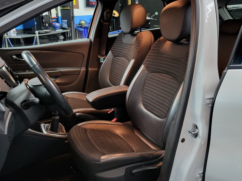 RENAULT CAPTUR 1.2 TCe 120cv Wave BVM6 / FAIBLE KILOMETRAGE