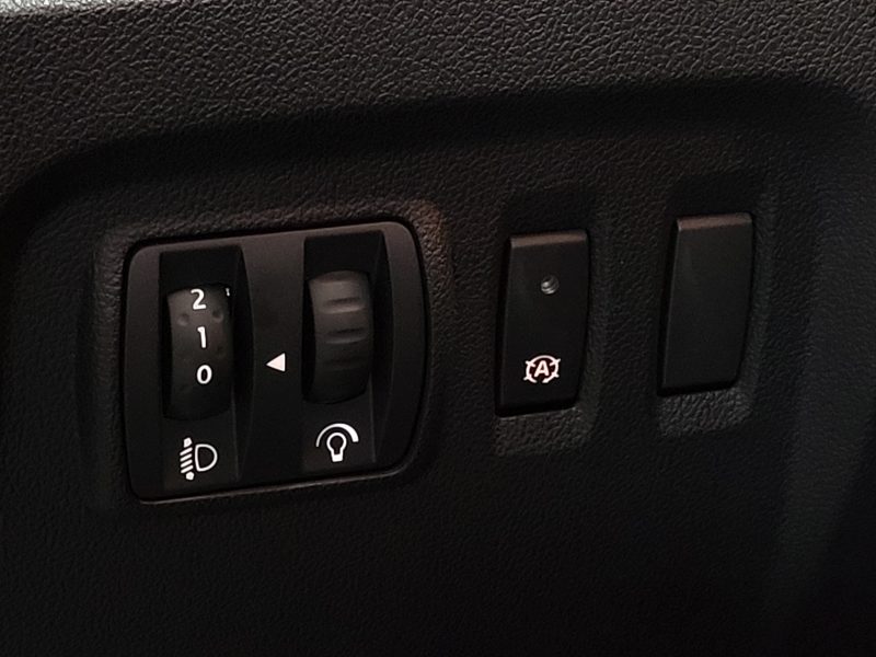 RENAULT CAPTUR 1.2 TCe 120cv Wave BVM6 / FAIBLE KILOMETRAGE