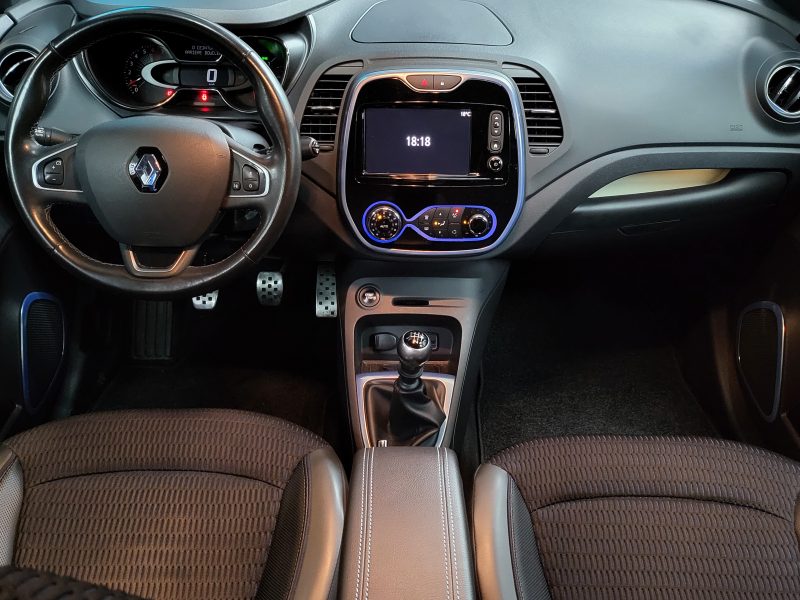 RENAULT CAPTUR 1.2 TCe 120cv Wave BVM6 / FAIBLE KILOMETRAGE