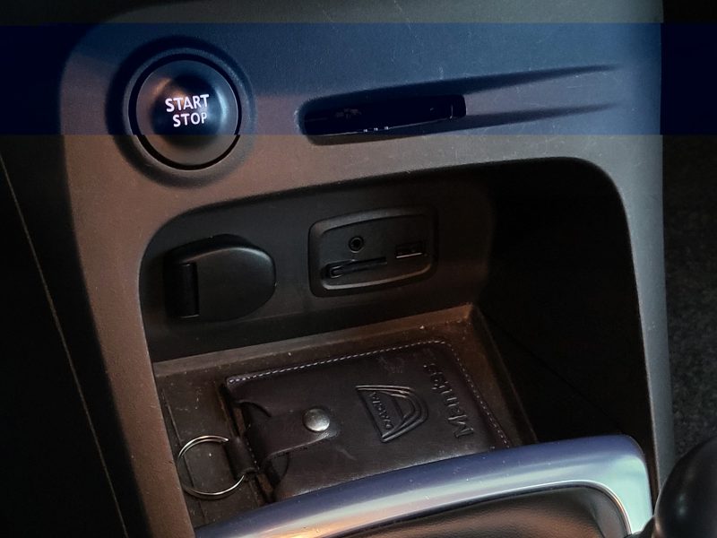 RENAULT CAPTUR 1.2 TCe 120cv Wave BVM6 / FAIBLE KILOMETRAGE