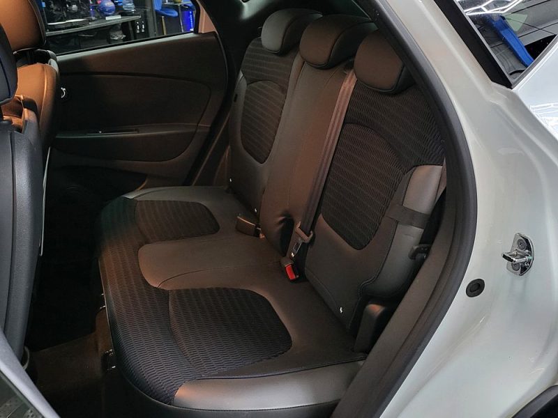 RENAULT CAPTUR 1.2 TCe 120cv Wave BVM6 / FAIBLE KILOMETRAGE