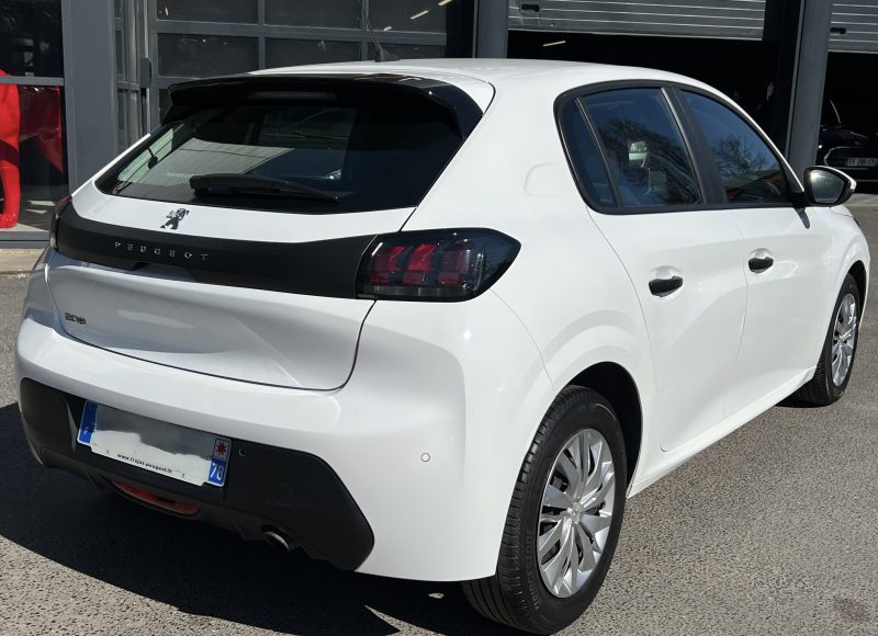 PEUGEOT 208 II COMMERCIALE 1.5 BLUE HDI 100 Cv 1ERE MAIN / APPLE CARPLAY & ANDROID - GARANTIE 1 AN