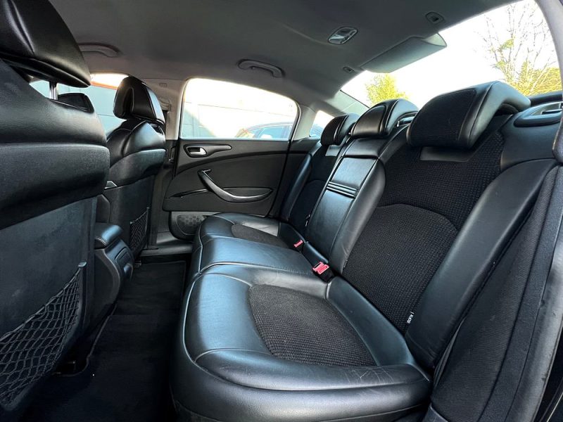 CITROEN C5 II PHASE 2 EXCLUSIVE 2.0 HDI 163 1ERE MAIN GPS BLUETOOTH XENONS CRIT AIR 2 Garantie 1 an