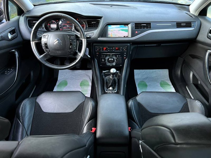 CITROEN C5 II PHASE 2 EXCLUSIVE 2.0 HDI 163 1ERE MAIN GPS BLUETOOTH XENONS CRIT AIR 2 Garantie 1 an