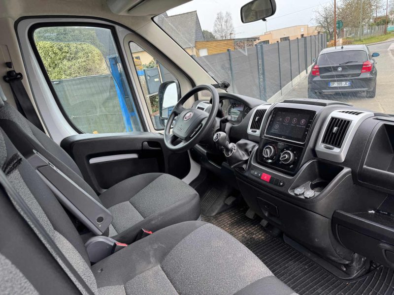 FIAT DUCATO 2.3 160ch DÉPANNEUSE  7 places 