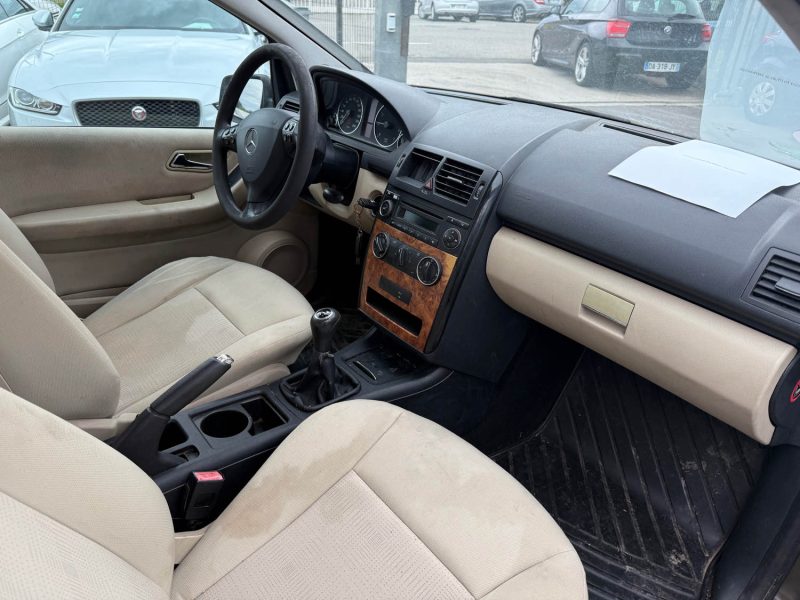 MERCEDES-BENZ CLASSE A 2010