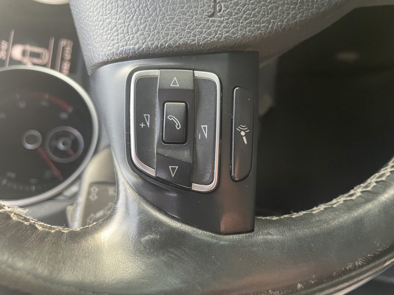 VOLKSWAGEN GOLF 6 2012