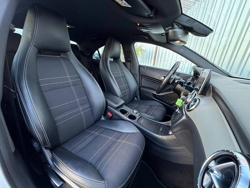 MERCEDES CLASSE CLA 2015