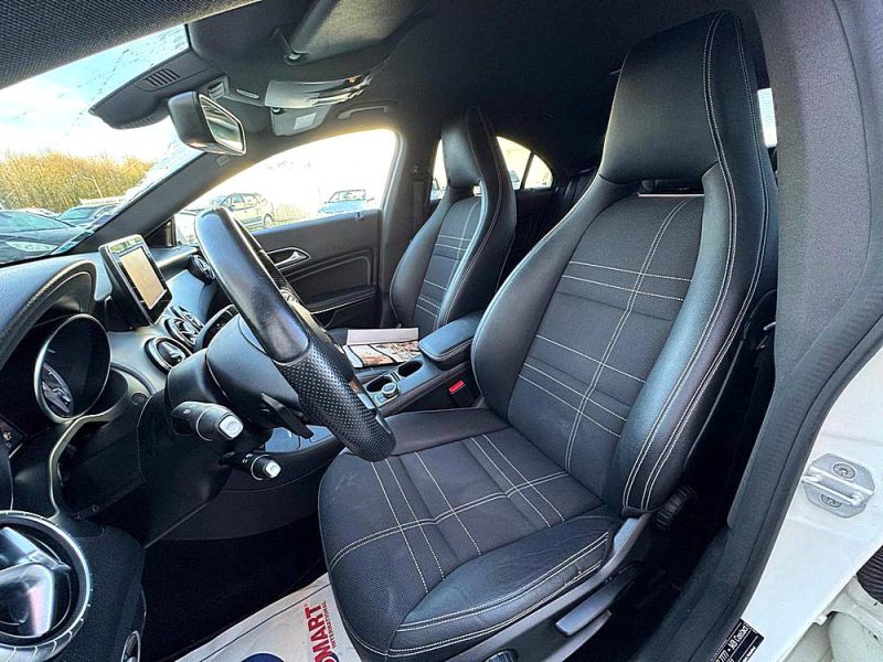 MERCEDES CLASSE CLA 2015