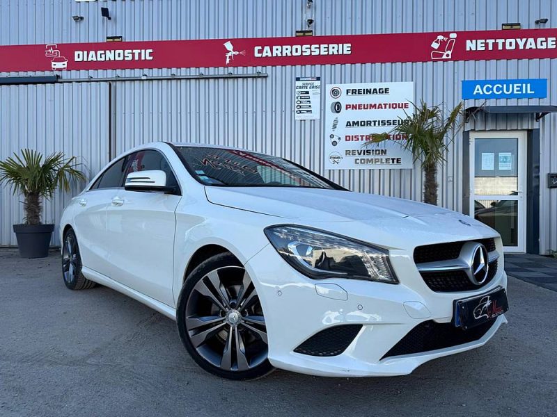 MERCEDES CLASSE CLA 2015