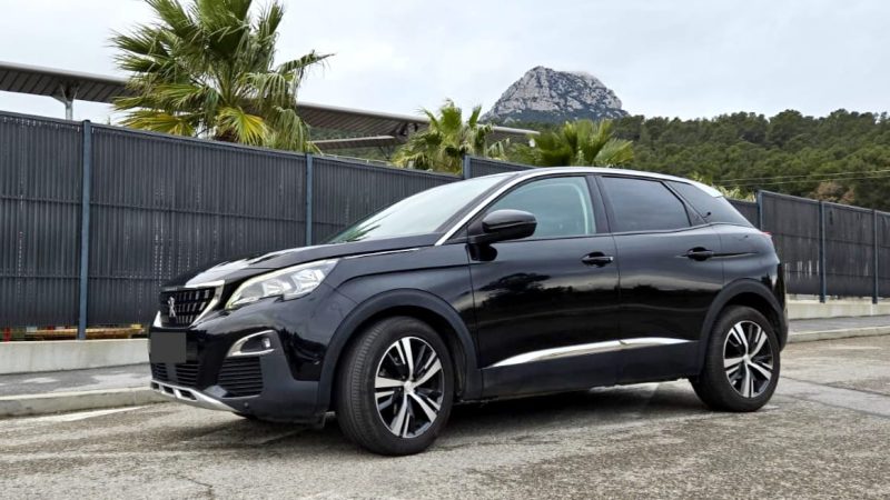 PEUGEOT 3008 2017