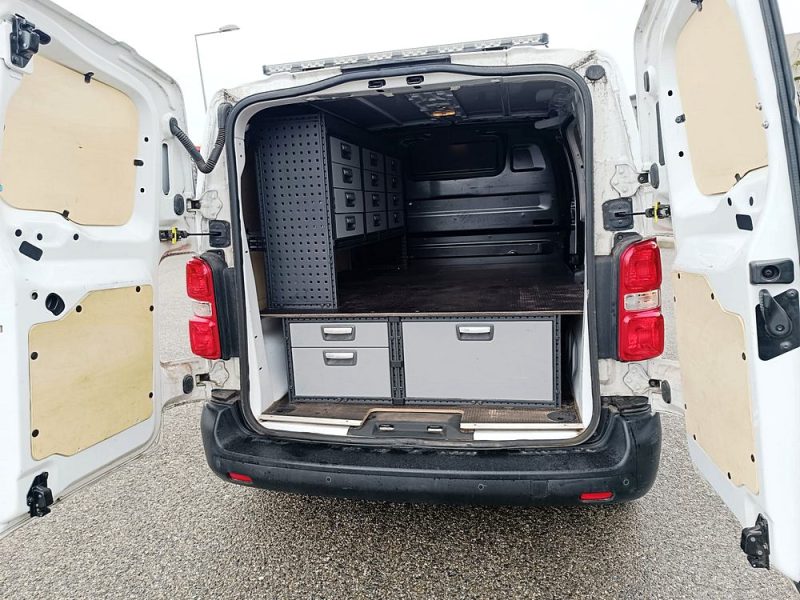 Peugeot EXPERT  2017