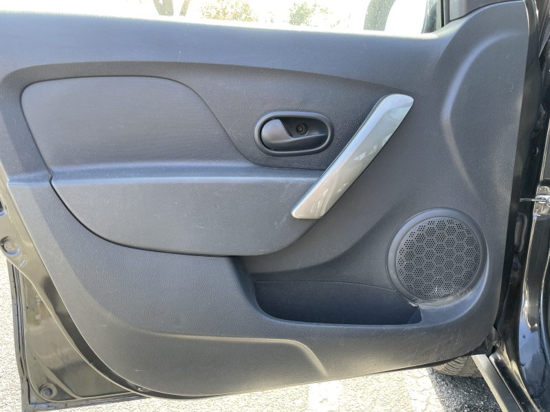 DACIA SANDERO II 2015