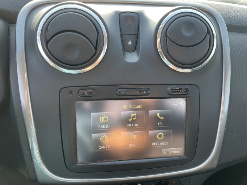 DACIA SANDERO II 2015