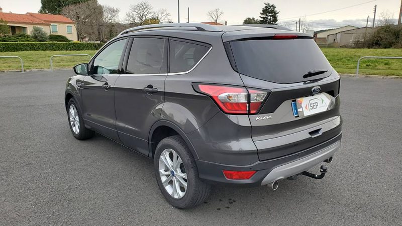FORD KUGA 2.0 TDCI 150 TITANIUM CAMERA ATTELAGE