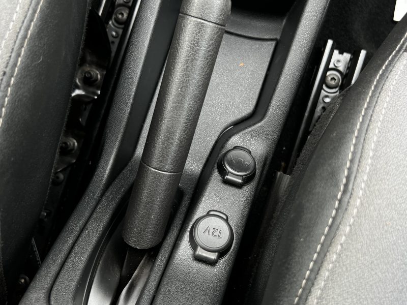 CITROEN C3 II 1.4 75 Cv 5 PORTES CLIMATISATION BLUETOOTH CRIT AIR 1 36 100 Kms - GARANTIE 1 AN