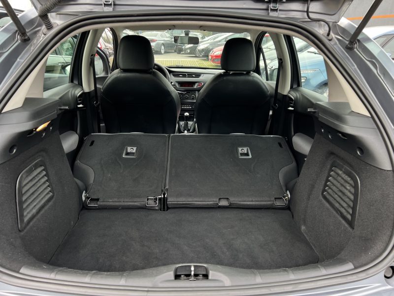 CITROEN C3 II 1.4 75 Cv 5 PORTES CLIMATISATION BLUETOOTH CRIT AIR 1 36 100 Kms - GARANTIE 1 AN