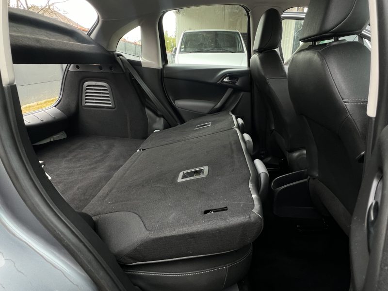 CITROEN C3 II 1.4 75 Cv 5 PORTES CLIMATISATION BLUETOOTH CRIT AIR 1 36 100 Kms - GARANTIE 1 AN