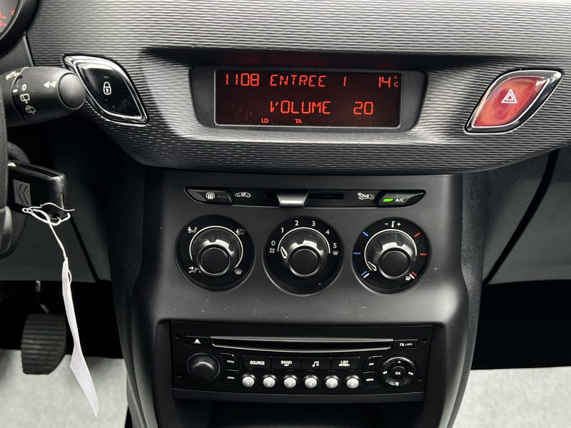 CITROEN C3 II 1.4 75 Cv 5 PORTES CLIMATISATION BLUETOOTH CRIT AIR 1 36 100 Kms - GARANTIE 1 AN