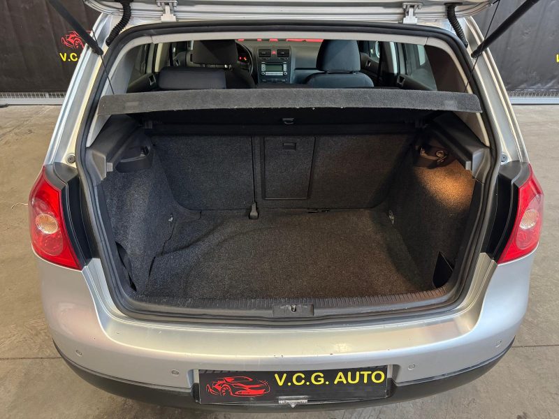 VOLKSWAGEN GOLF 1.9 TDI 105 Confort