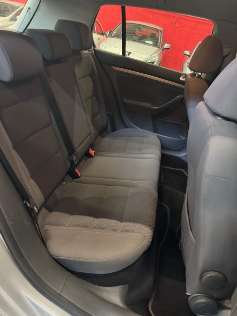 VOLKSWAGEN GOLF 1.9 TDI 105 Confort