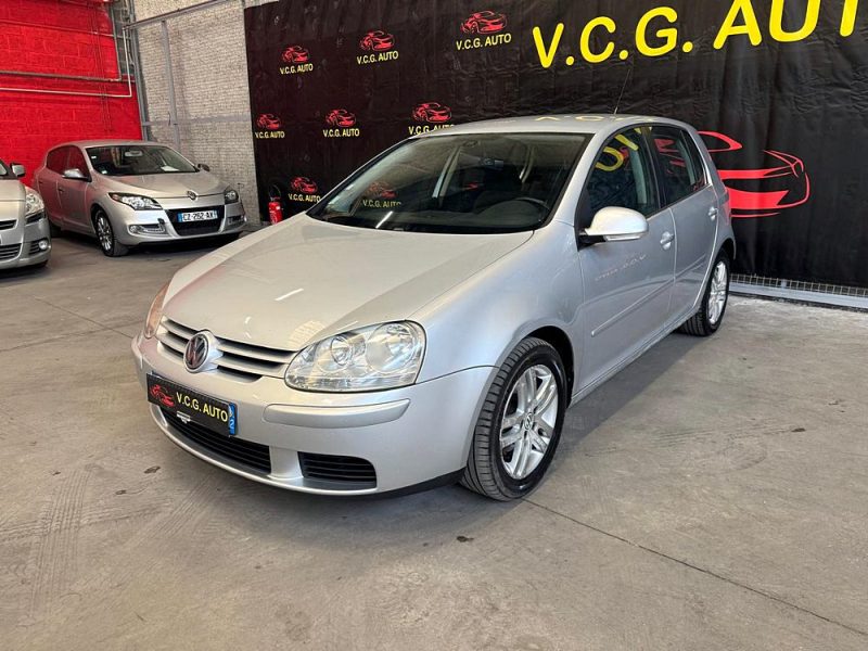 VOLKSWAGEN GOLF 1.9 TDI 105 Confort